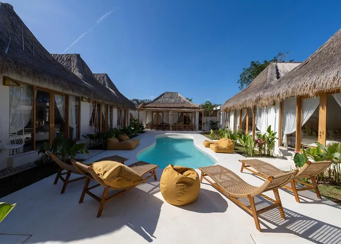 Aloha Boutique 4*